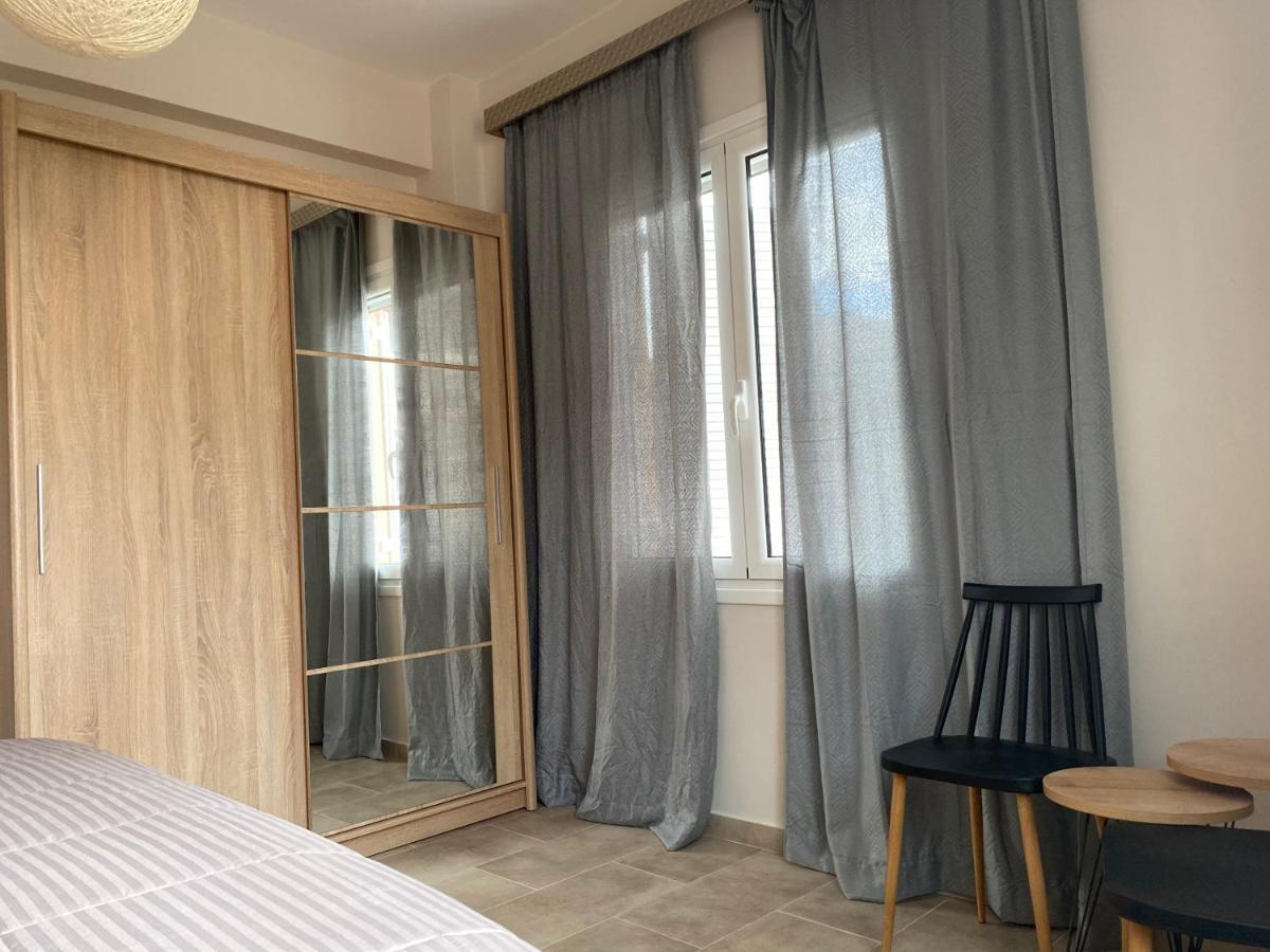 Olive Hill Apartment Karpofora Buitenkant foto