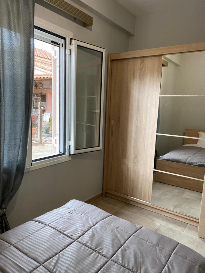 Olive Hill Apartment Karpofora Buitenkant foto